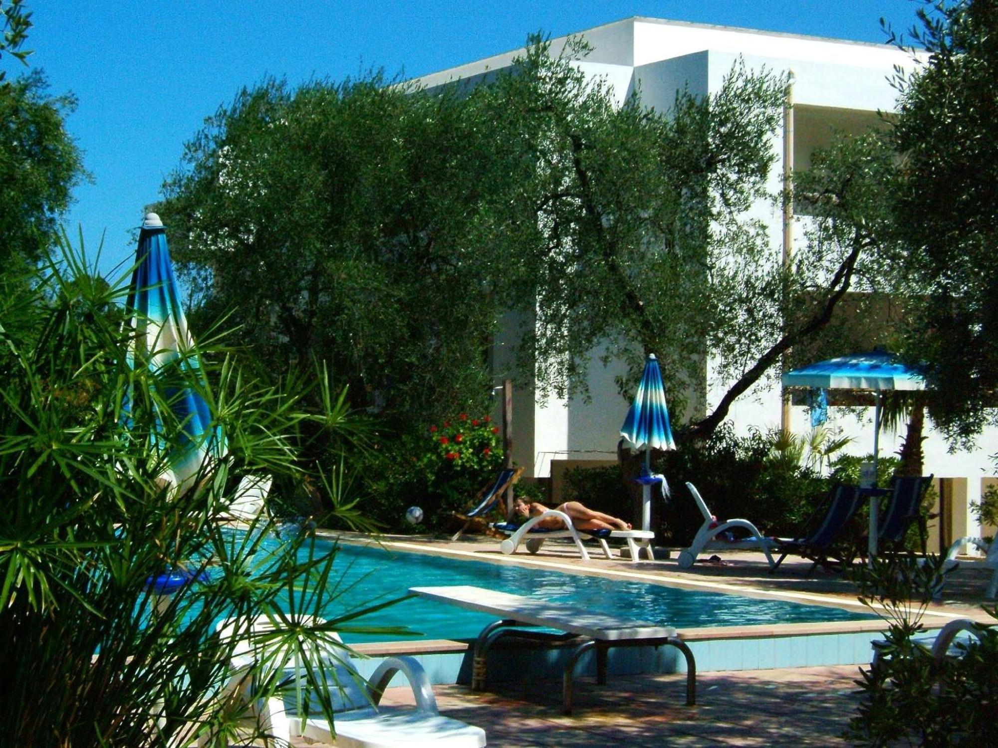 Residence Baia Del Gallo Vieste Kültér fotó